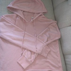 pink cropped american eagle hoodie